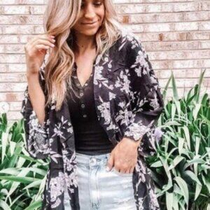 Spiritual Gangster Maya Kimono Black Grey White Floral Patch Pockets  One Size